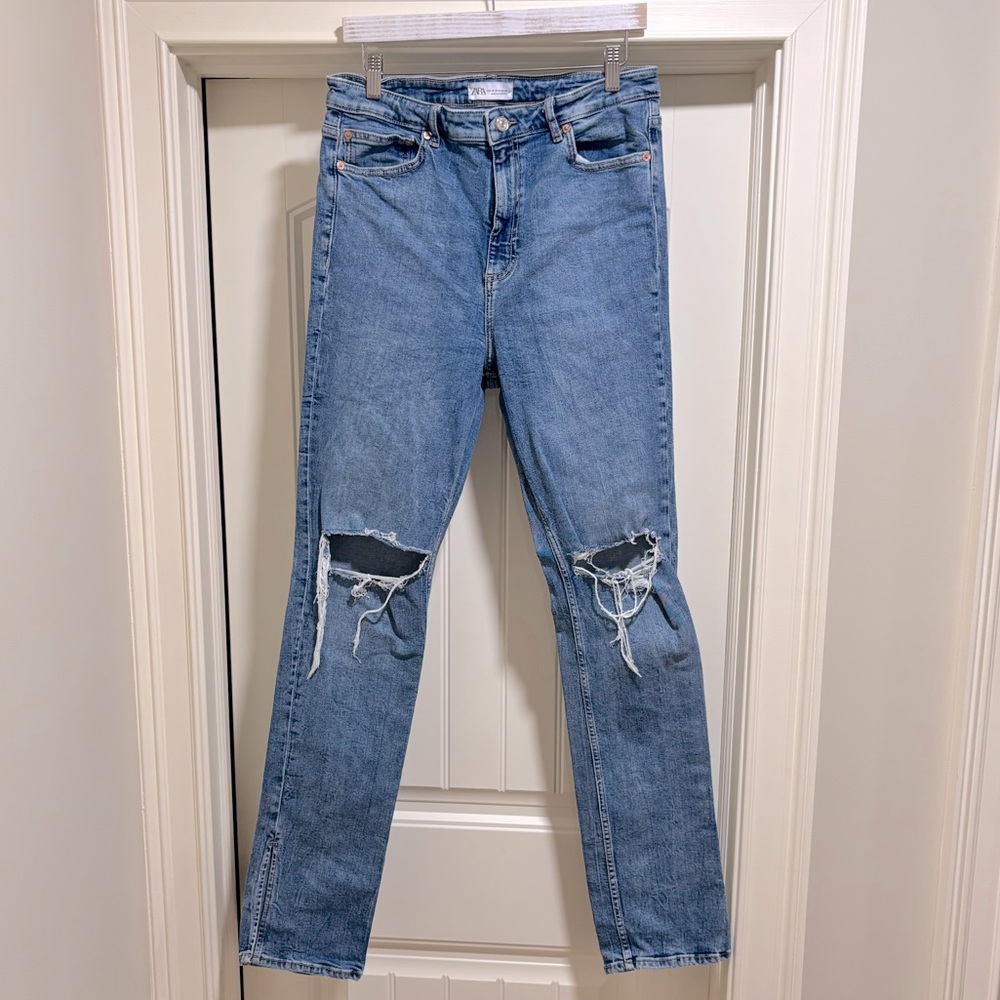 ZARA ripped jeans skinny fit cut ankle opening